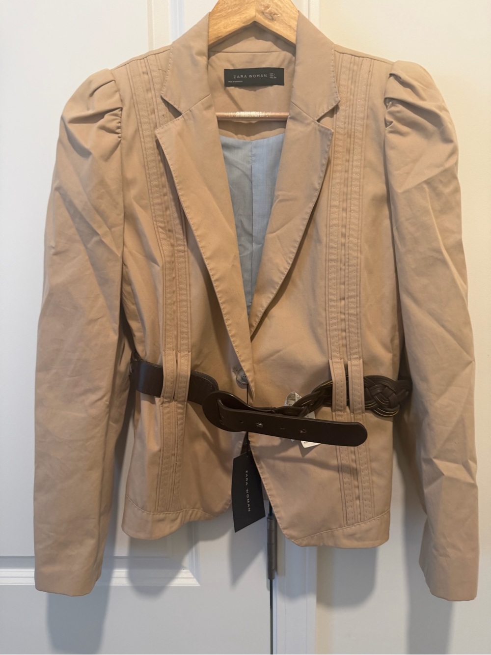 Zara Tan Tailored Puff Sleeve Jacket/Blazer with removable belt Size L (fits M)